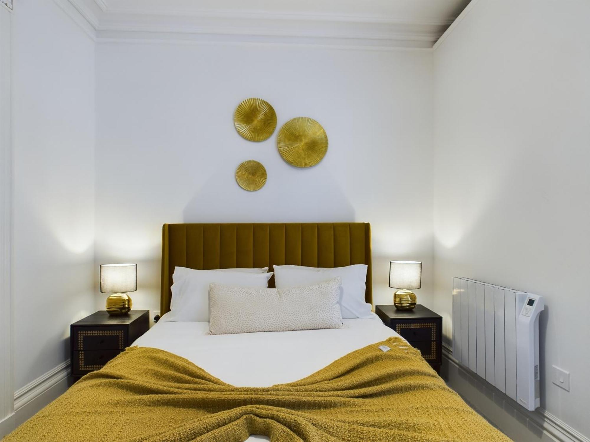 Апартаменты Belle Vue Regency King Size W Free Parking Челтенхам Экстерьер фото