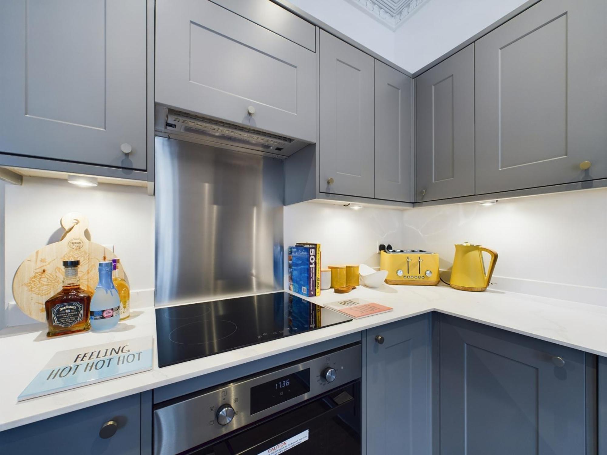 Апартаменты Belle Vue Regency King Size W Free Parking Челтенхам Экстерьер фото