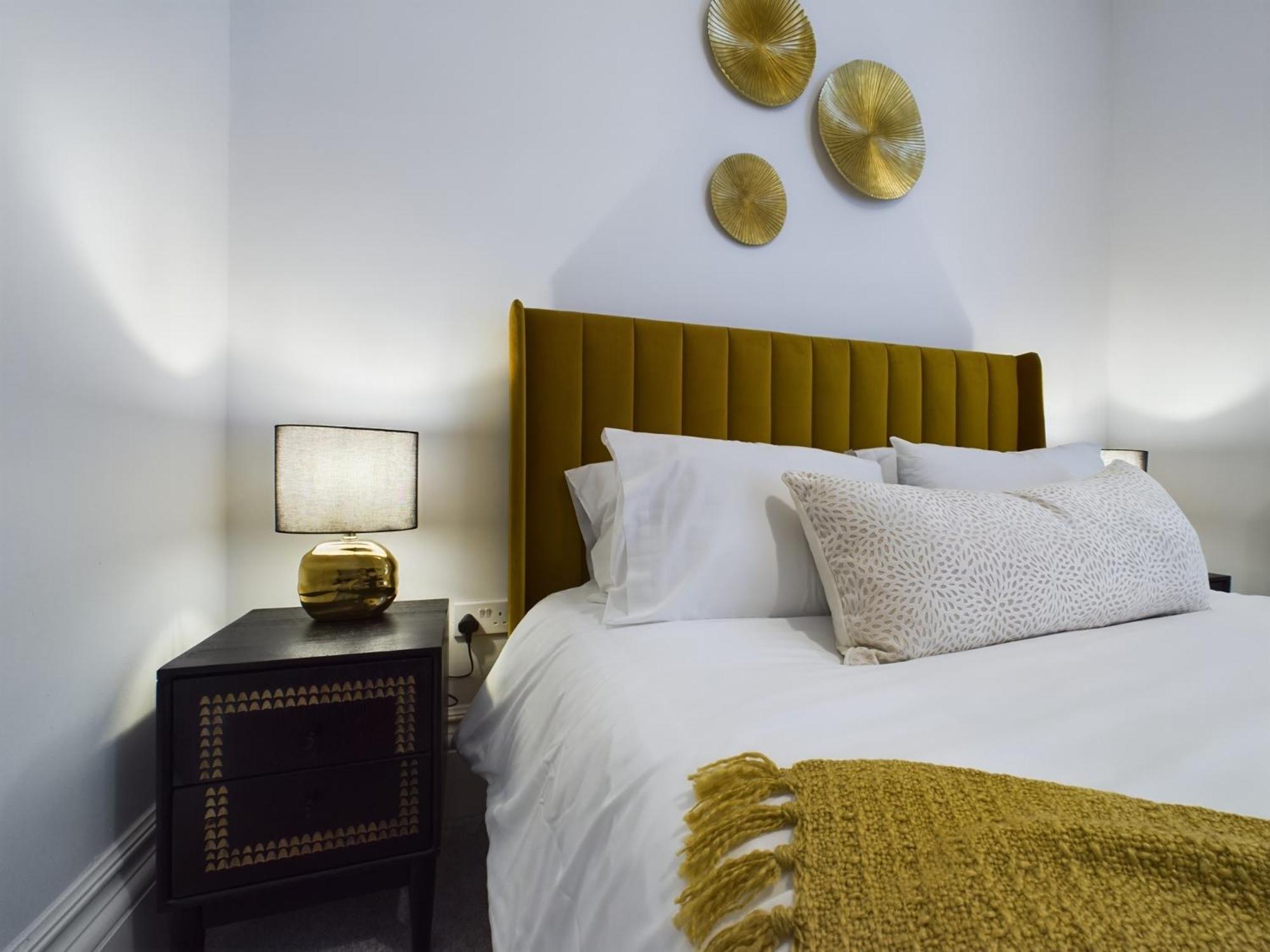 Апартаменты Belle Vue Regency King Size W Free Parking Челтенхам Экстерьер фото